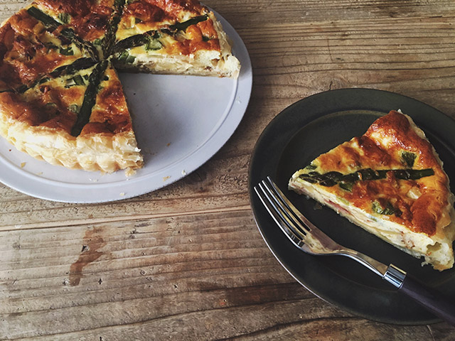 エミール・ベイエ　コート・デギスハイム・トラディション 750ml（フランス　アルザス産辛口白ワイン）