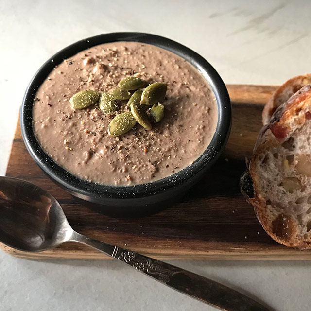 ヴァンサン・ボワイエ　グロワール・ド・モン・ペール　コート・デュ・ローヌ・ヴィラージュ・ヴィザン 750ml（フランス コート・デュ・ローヌ産赤ワイン）