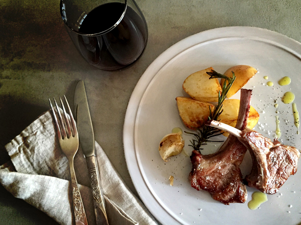 税込3000円以下のお手頃ワインだけ！